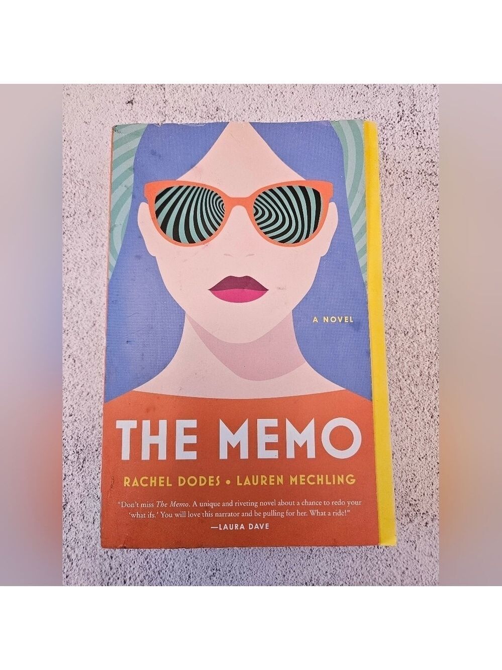 The Memo by Rachel Dodes and Lauren Mechling